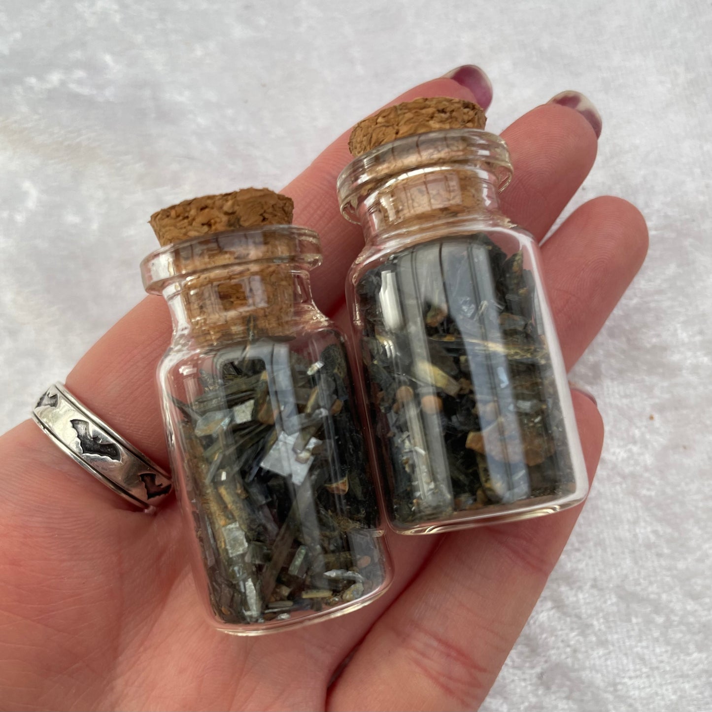 Vivianite Shards Chip Bottles