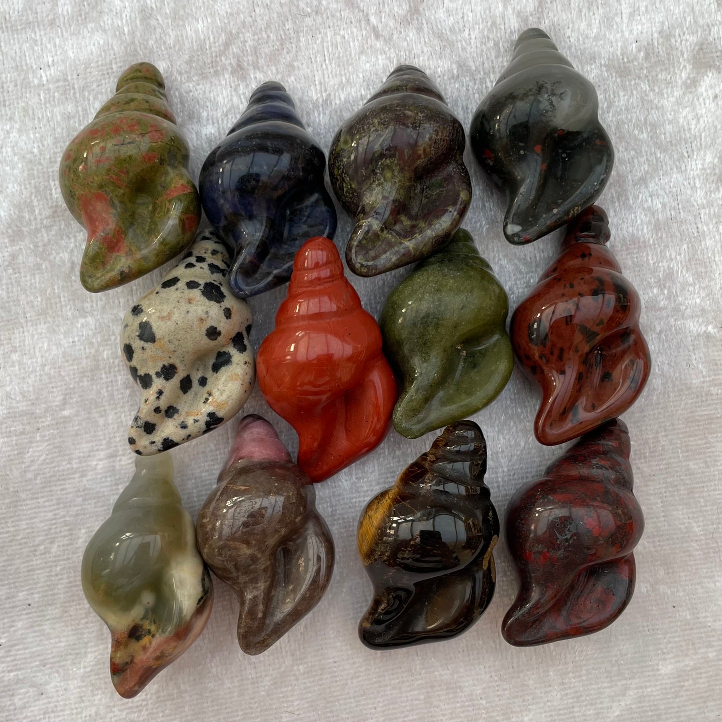 Mini Crystal Conch Shells
