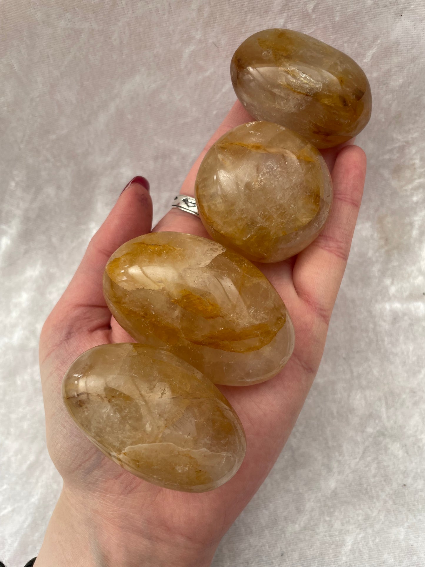 Golden Healer Quartz Palmstone Gallets