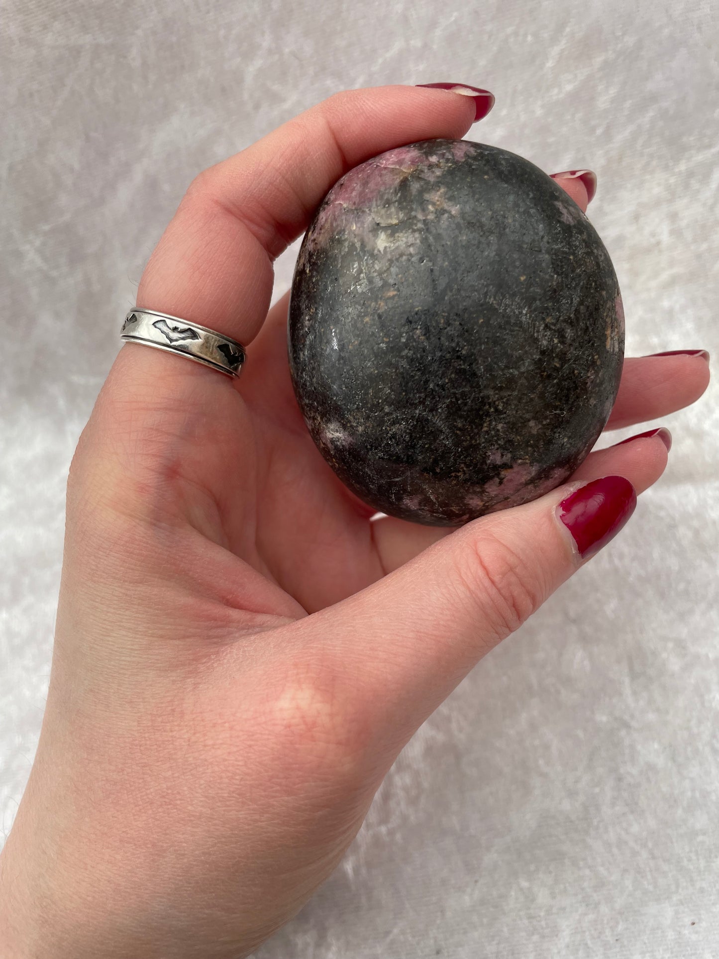 Rhodonite Palmstone
