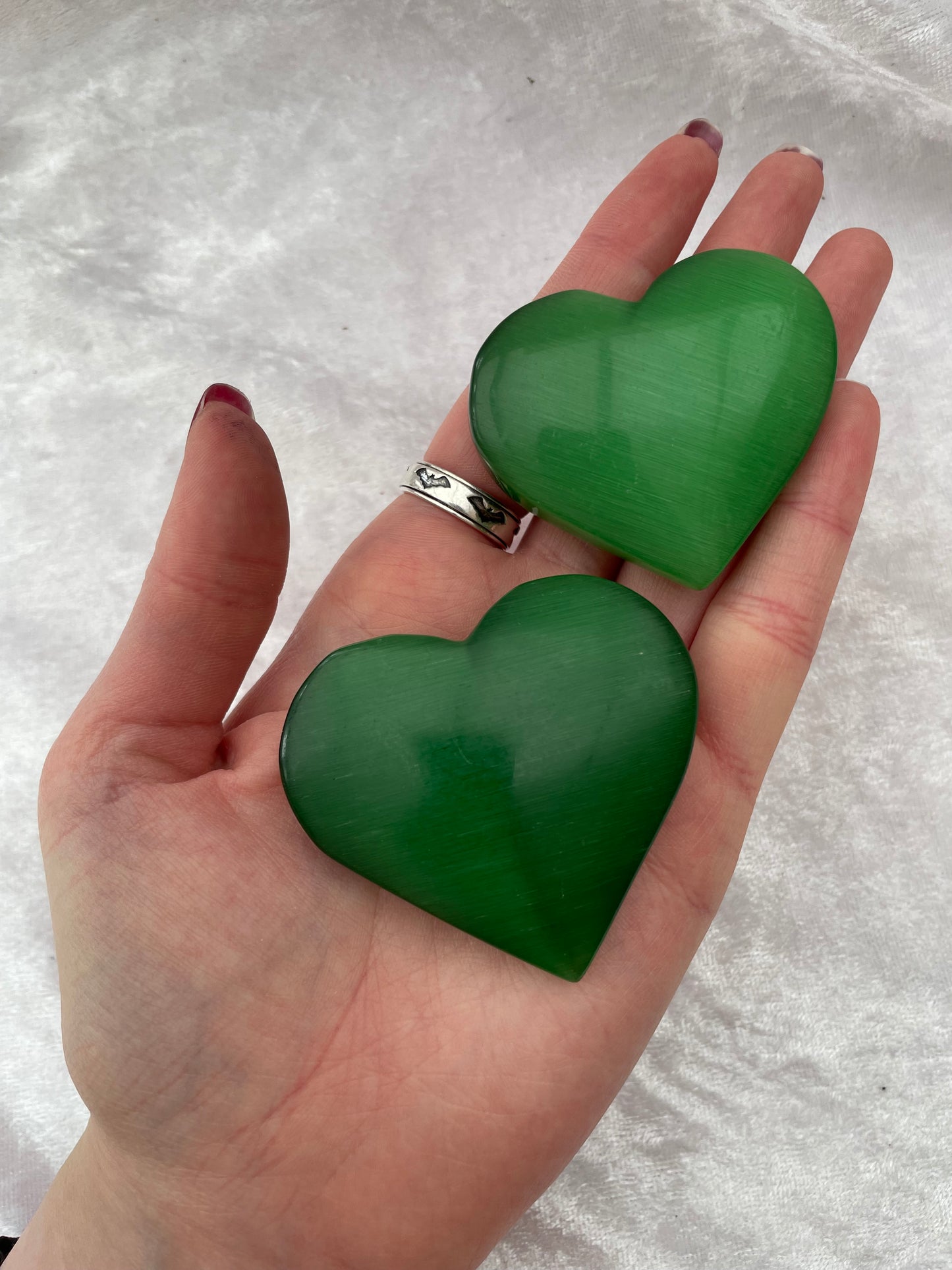 Green Cats Eye Hearts