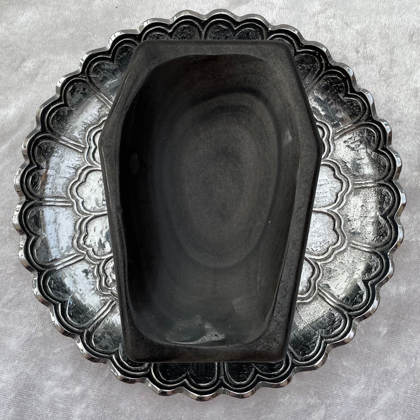Sheen Obsidian Coffin Dish