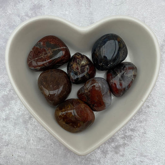 Pietersite tumblestones