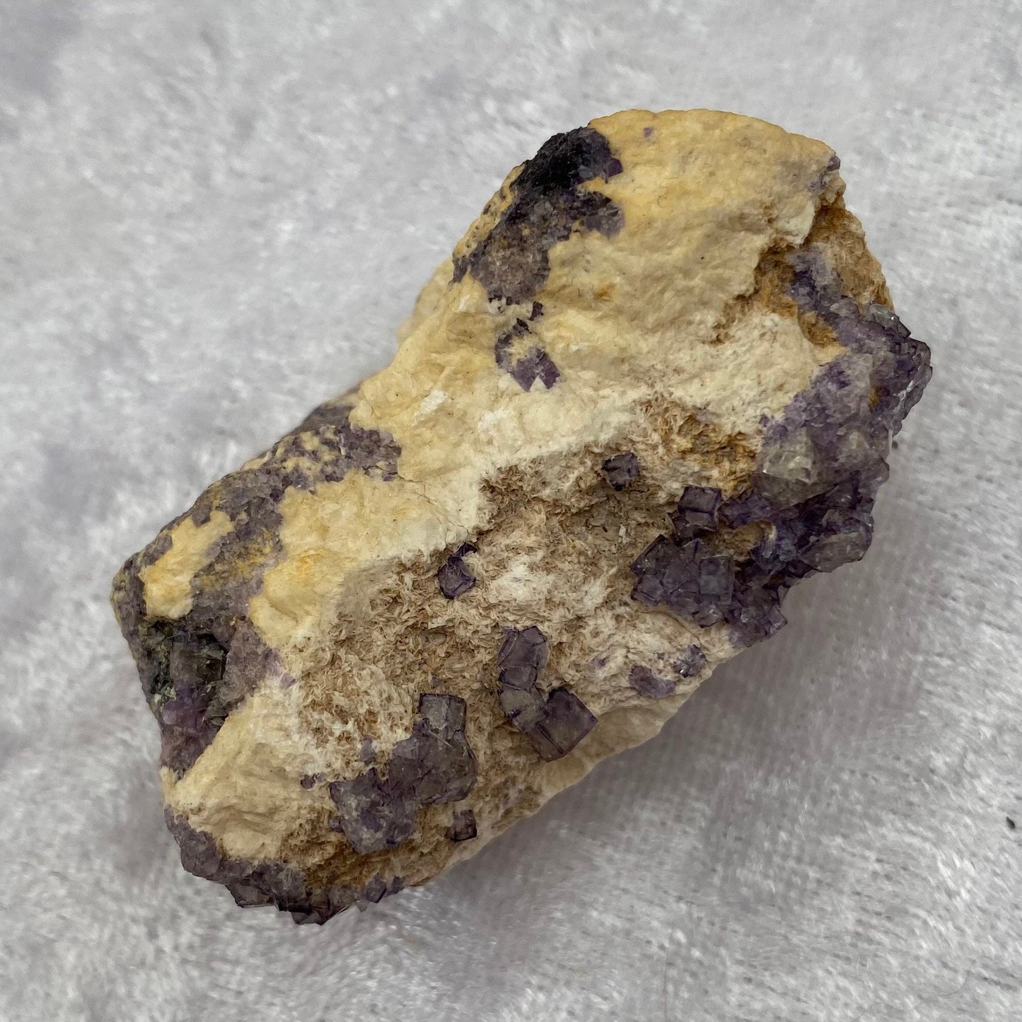 UV reactive British Blue Fluorite