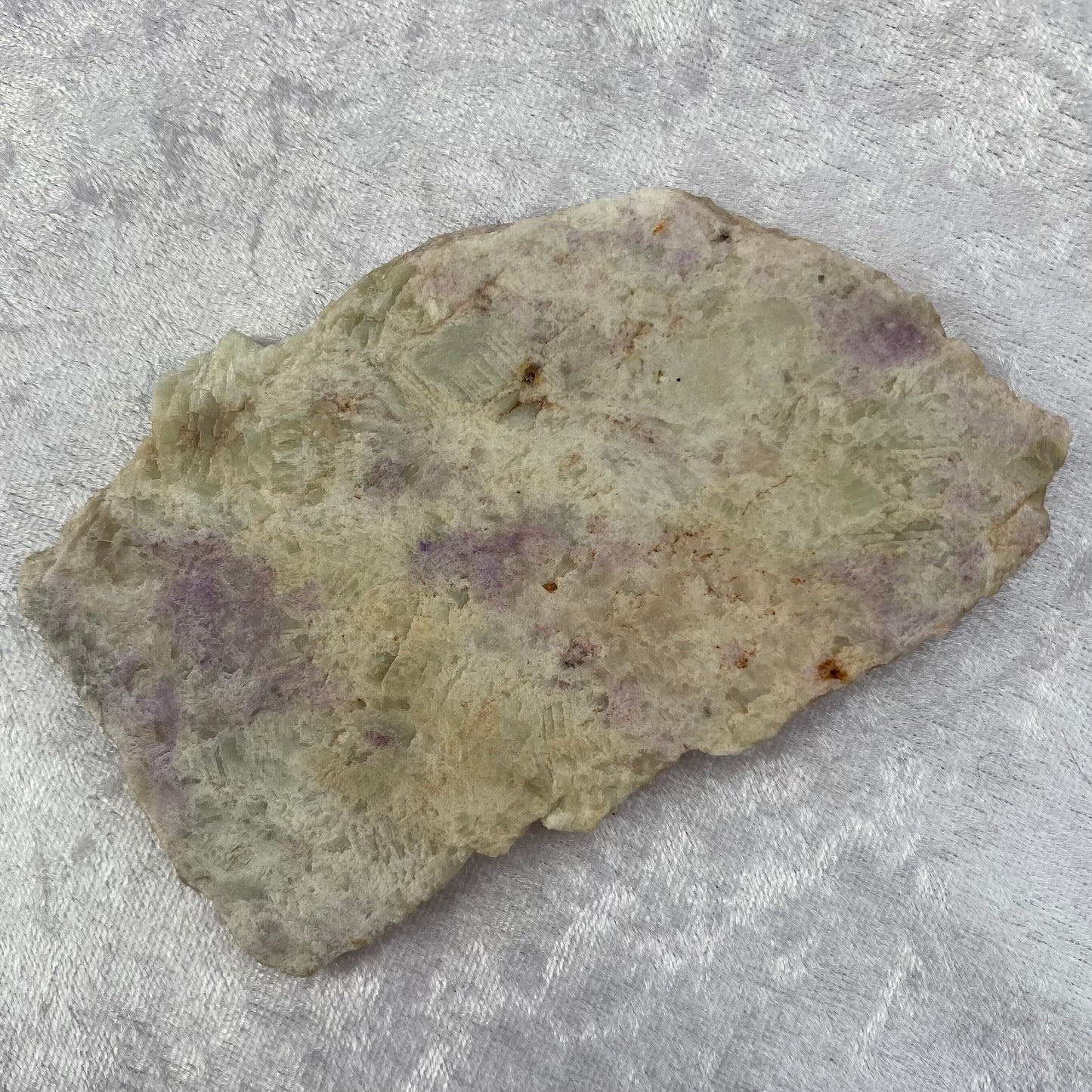 Hackmanite slice