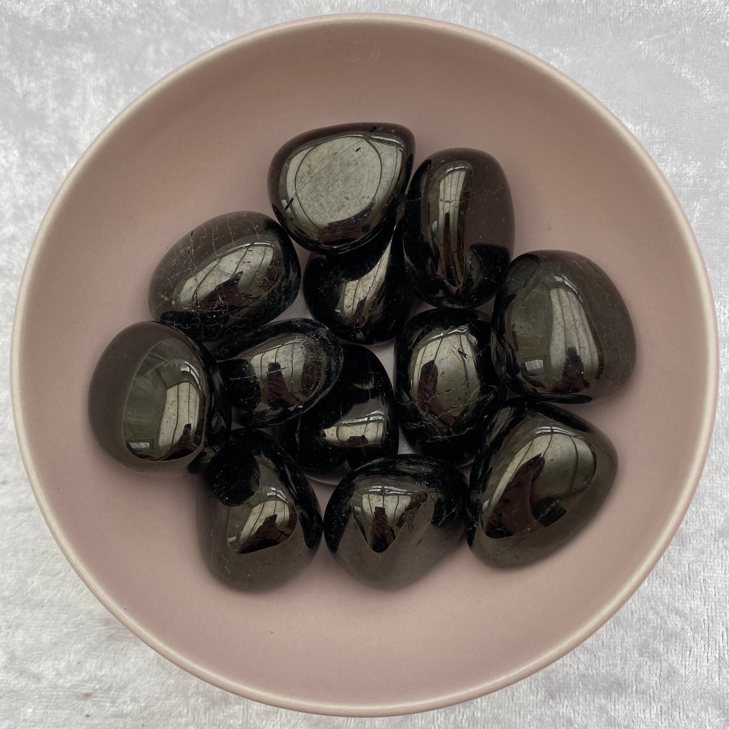 Jet tumblestones