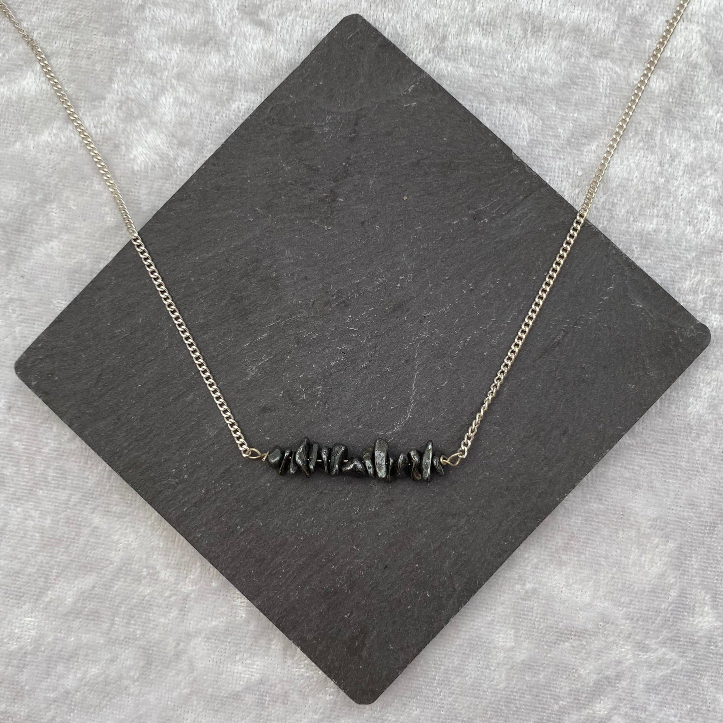 Hematite chipstone chain necklace