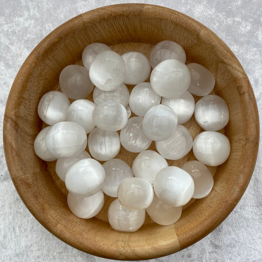 Selenite tumblestones