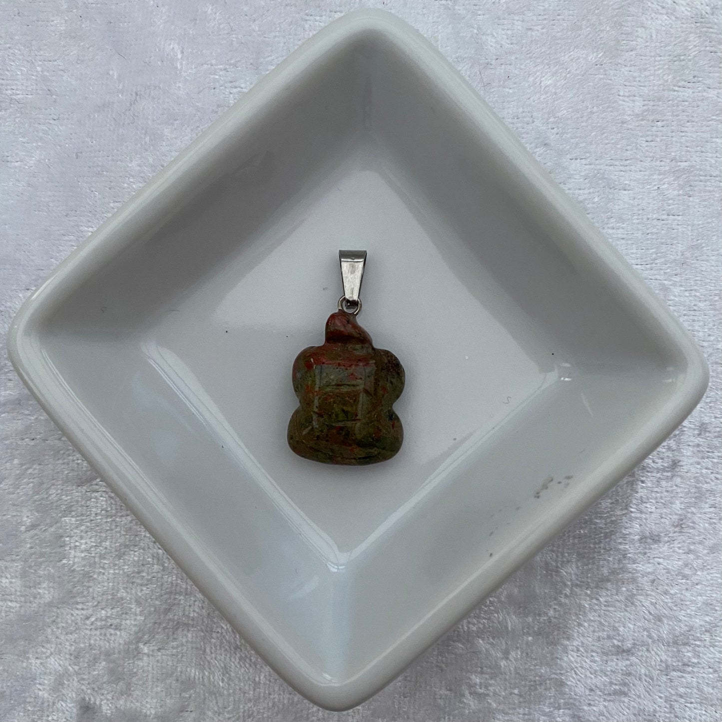 Unakite turtle pendant