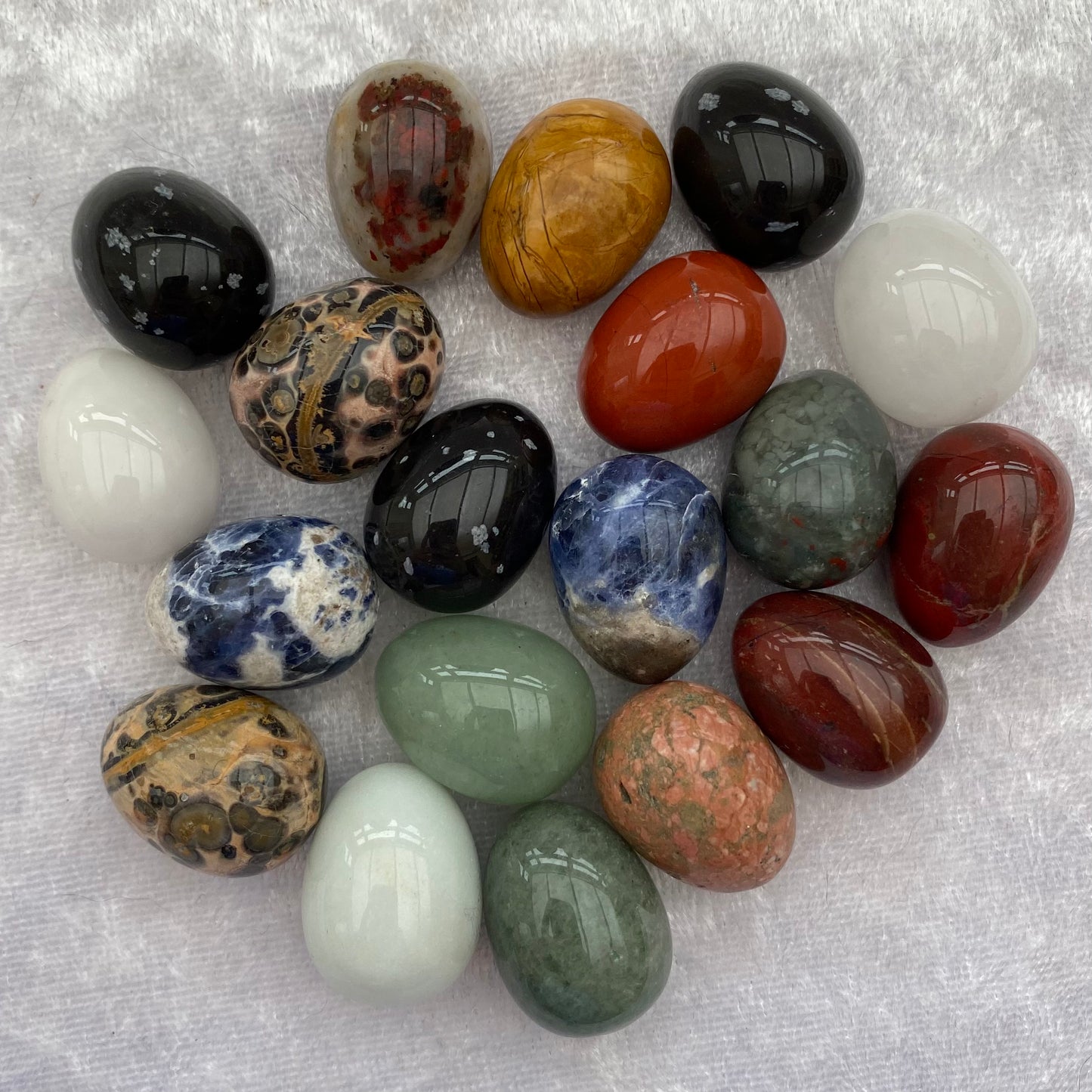 Crystal mini eggs
