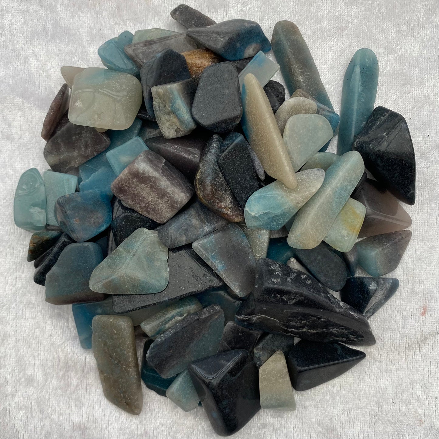 Trolleite tumblestones