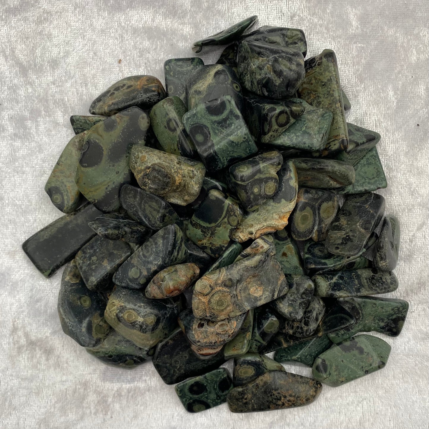 Kambaba Jasper tumblestones