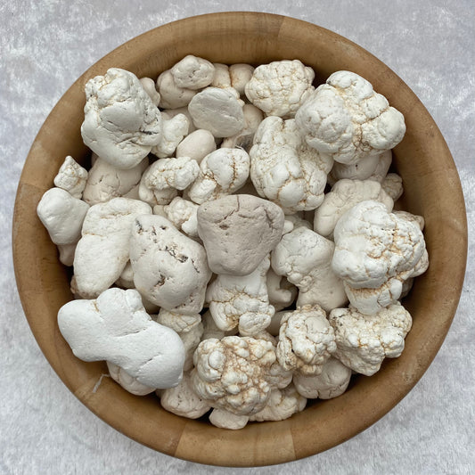 Magnesite rough clusters