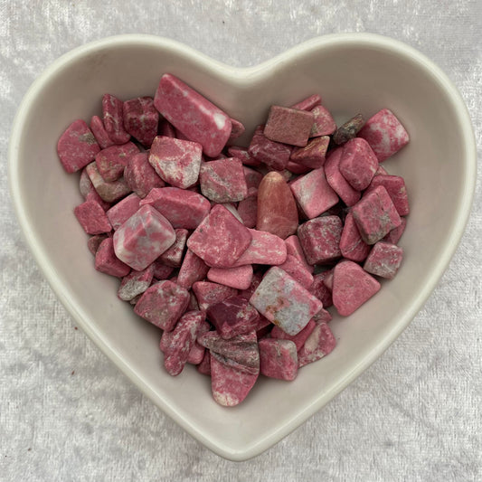 Tumbled Pink Thulite chips