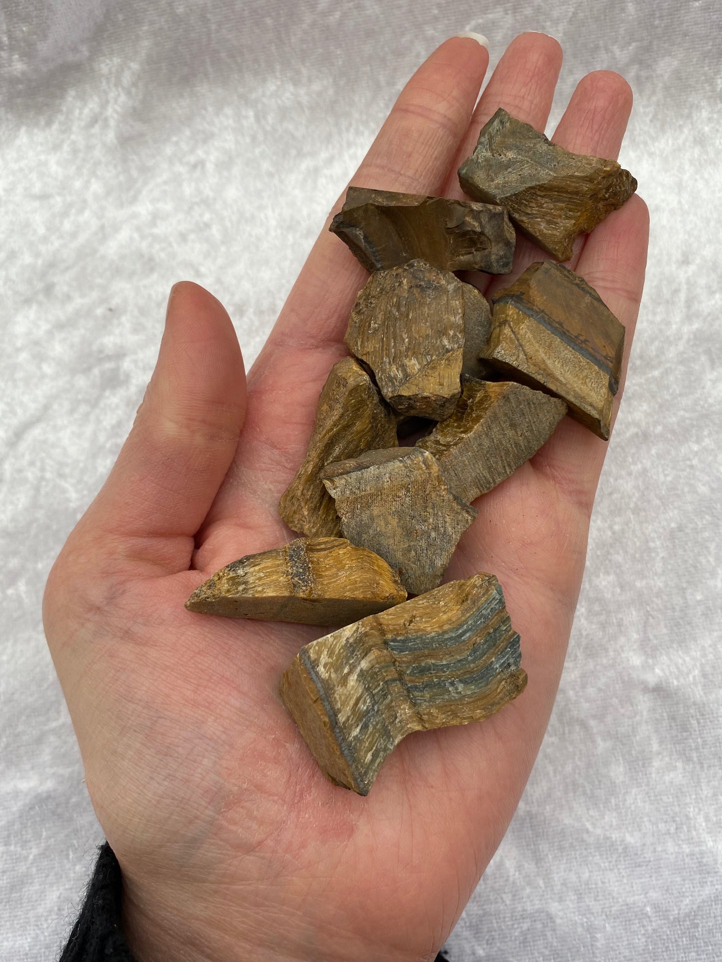 Small rough Tigers Eye