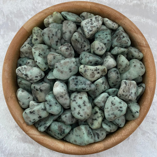 Kiwi Jasper tumblestones