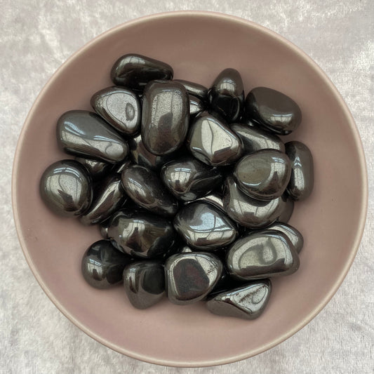 Hematite tumblestones