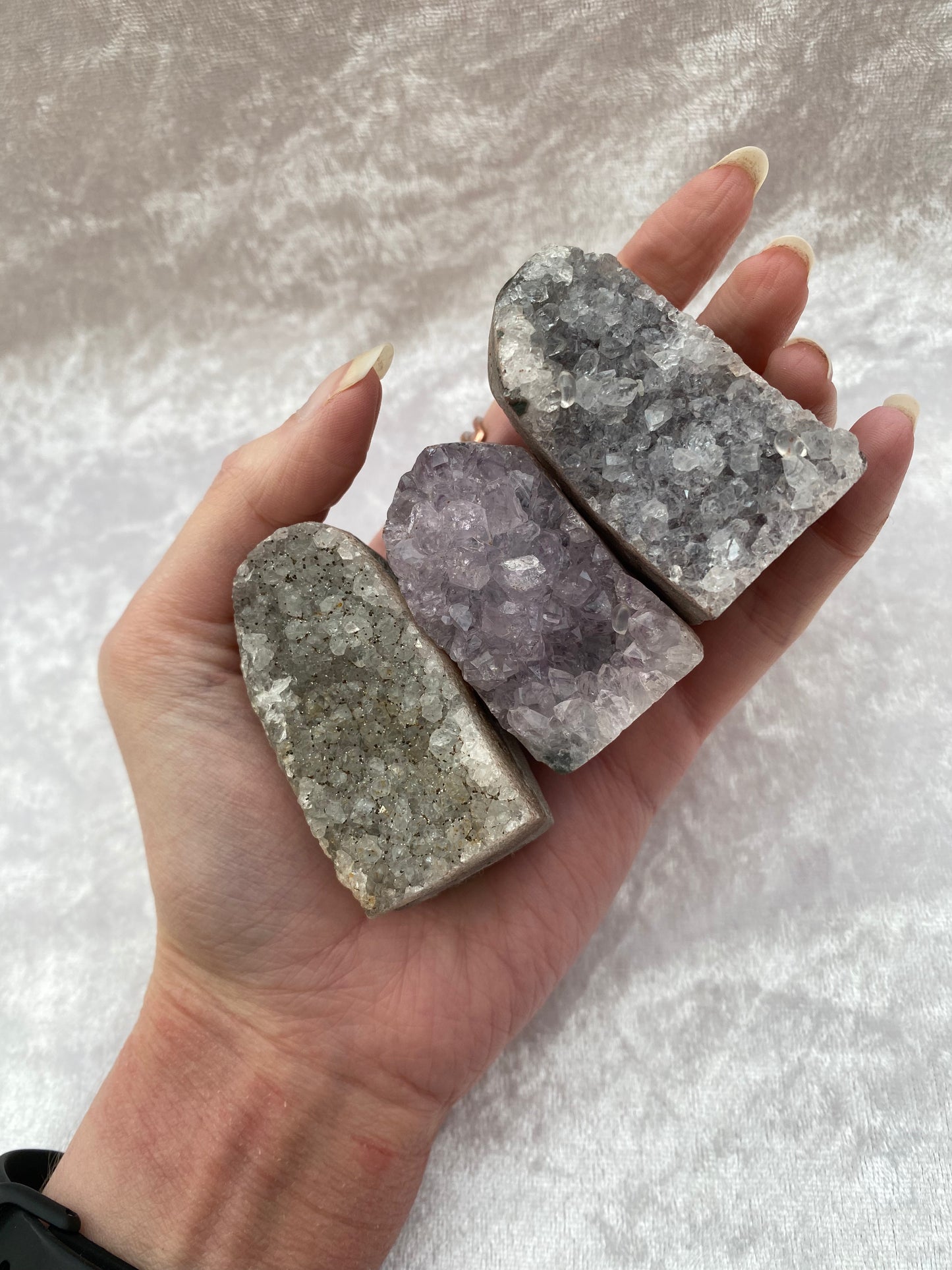 Mini Amethyst cut base geodes