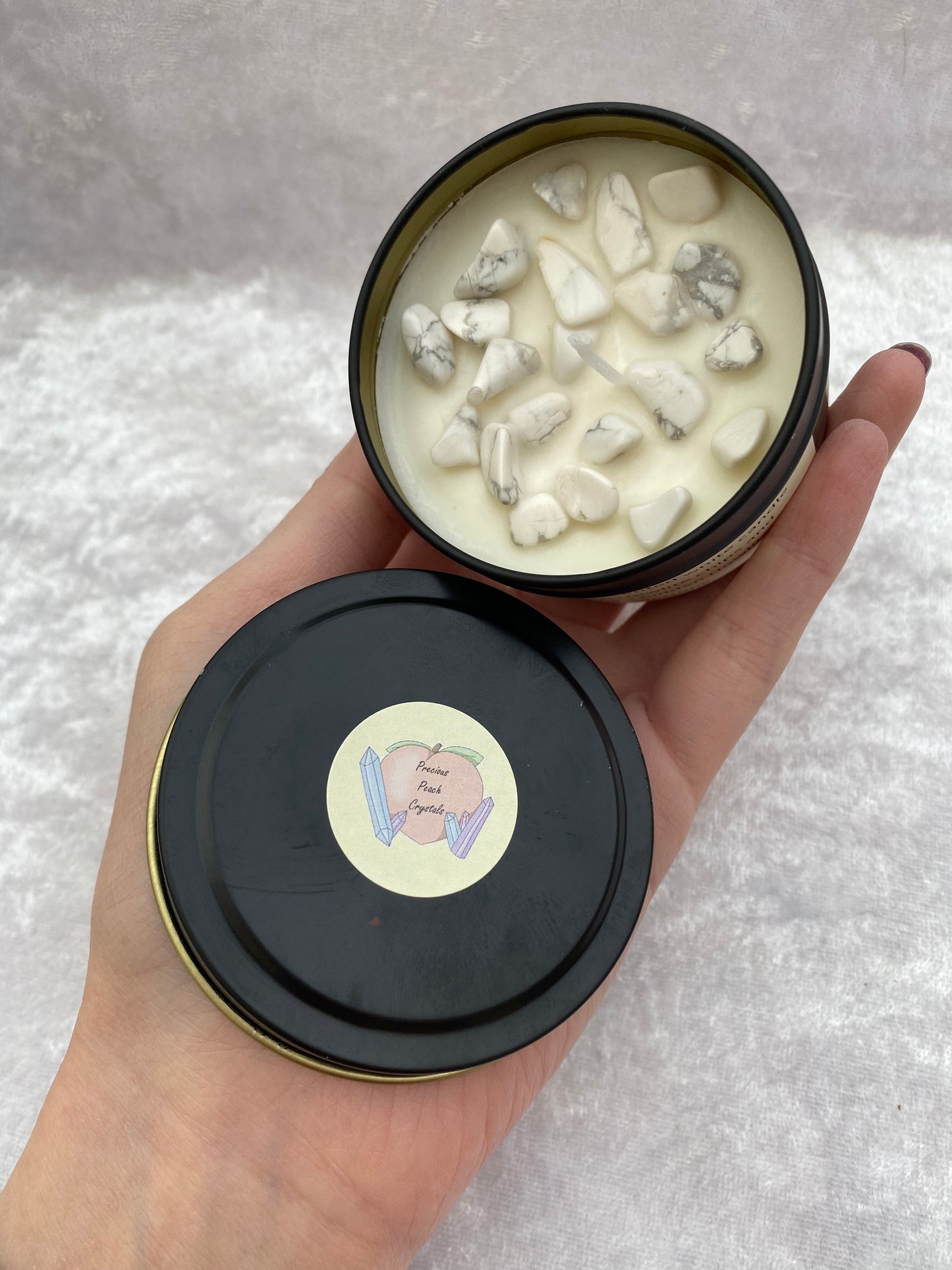 Fresh Cotton scented White Howlite candles