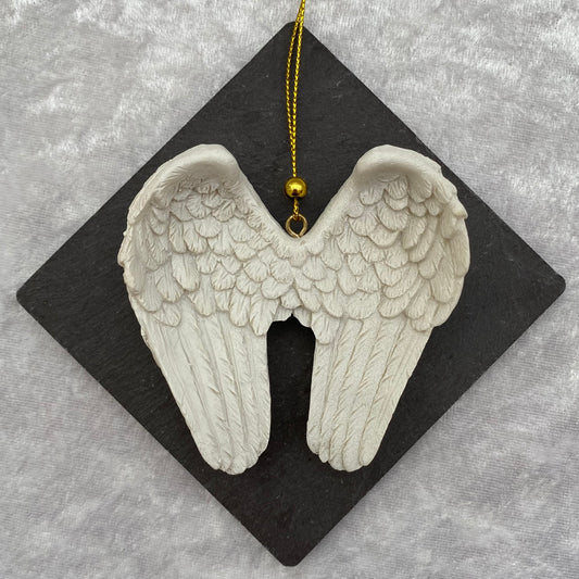 Hanging resin angel wings ornament
