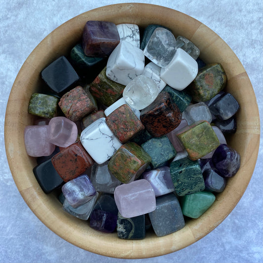 Mini crystal cubes