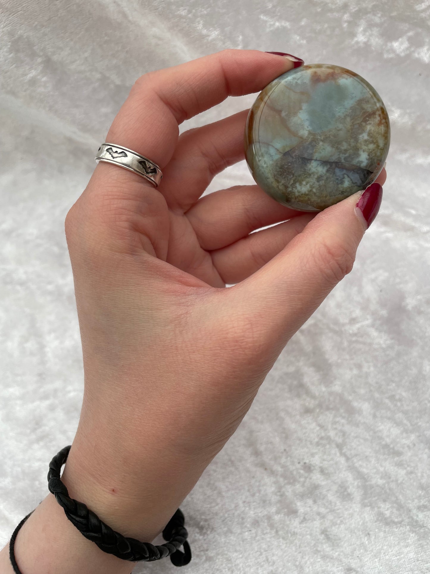 Moss Agate Round Palmstone