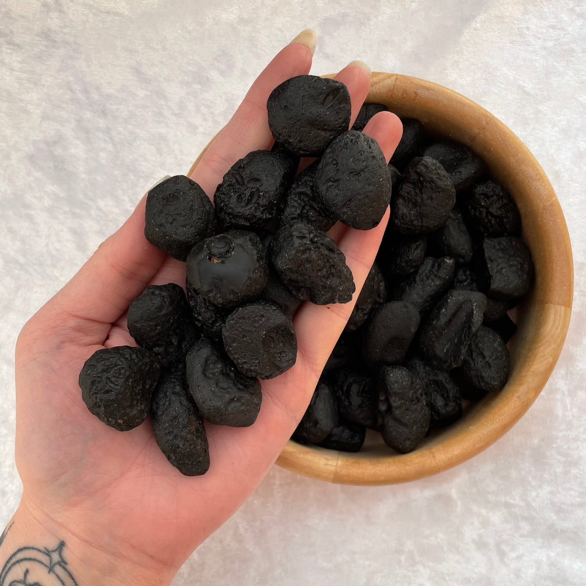 Tektite Tumblestones