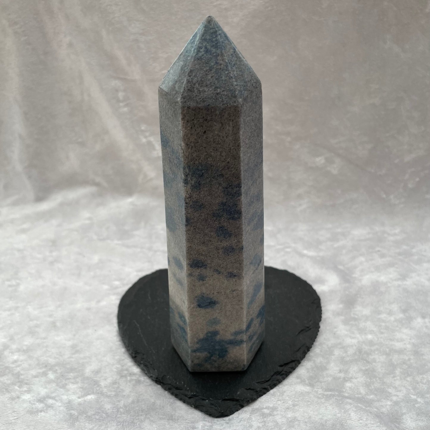 Apatite in Cleavelandite Tower