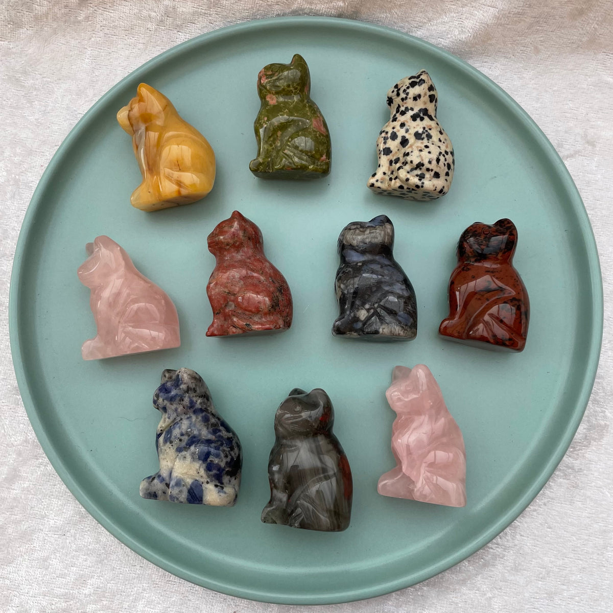 Crystal Cat Carvings