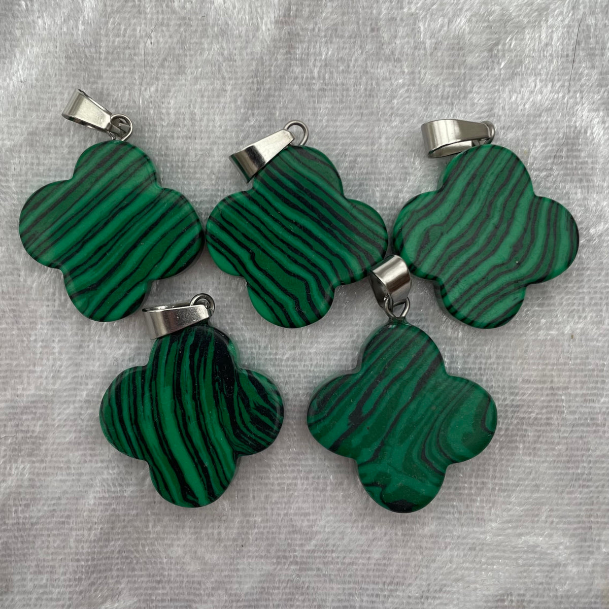 Artificial Malachite Flower Pendants
