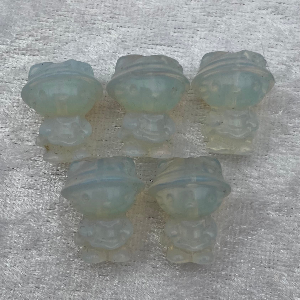 Mini Opalite Hello Kitty Carvings