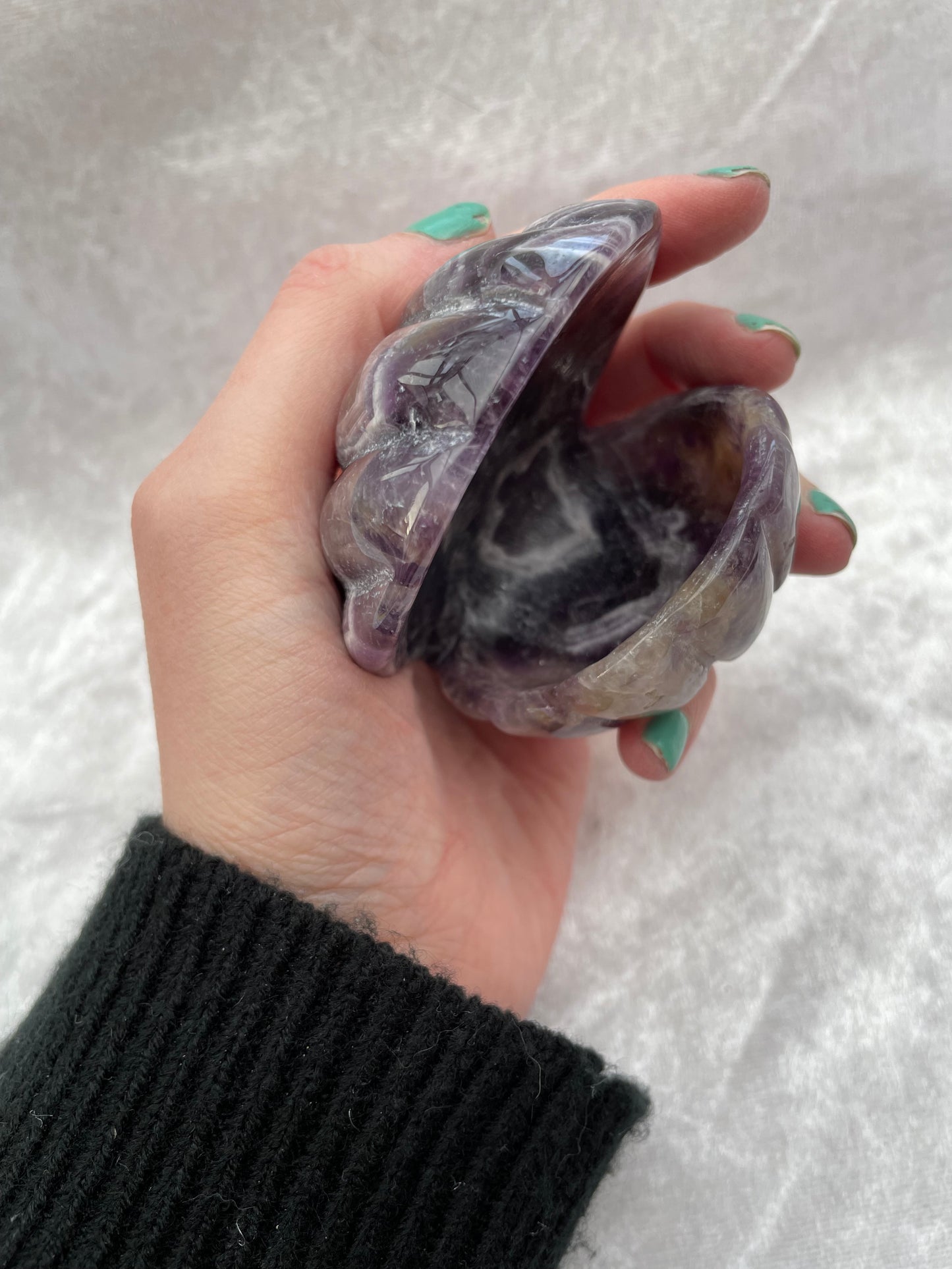 Amethyst Clam Shell