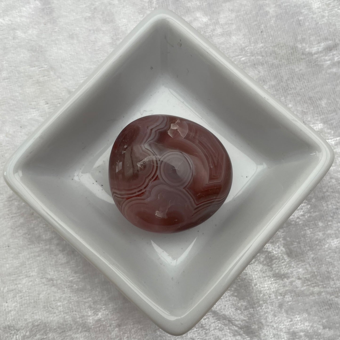 Zimbabwe Agate Tumbled Palmstone Gallet