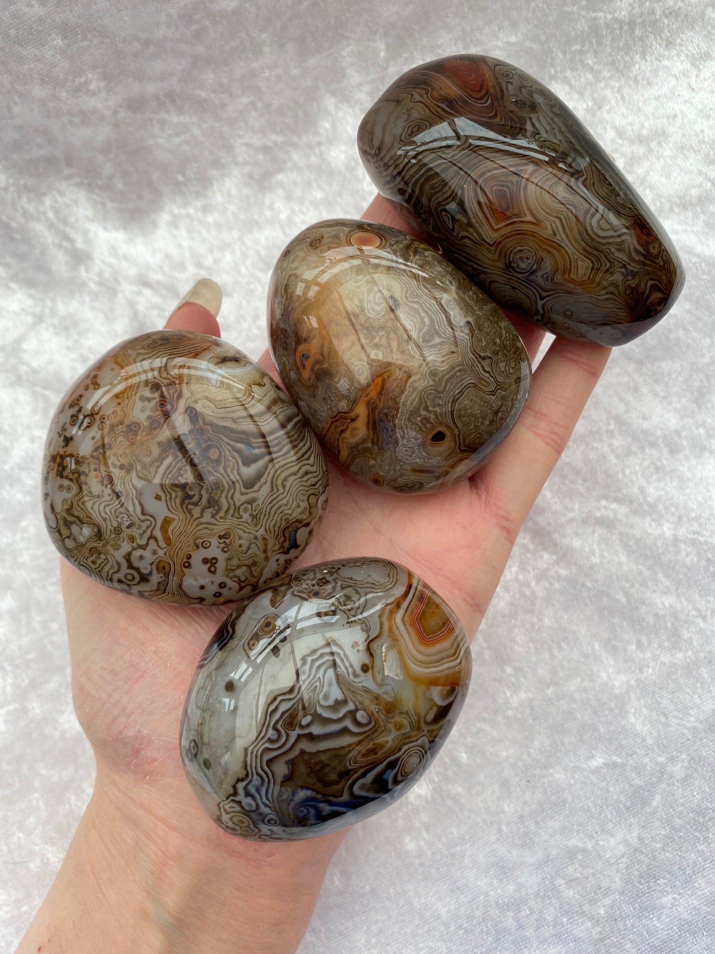 Sardonyx palmstone gallets